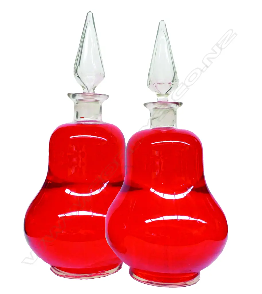 A pair of Victorian large clear glass pharmaceutical/chemist's display bottles Image 1++