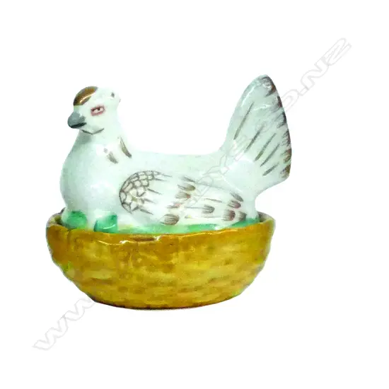 A 19thC Staffordshire small nesting hen lidded bowl