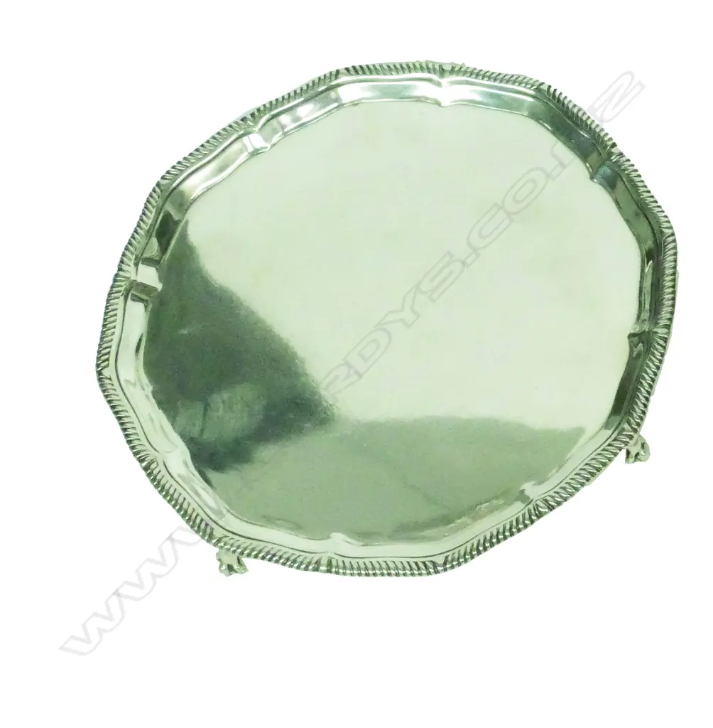 An early 20thC salver Image 1++