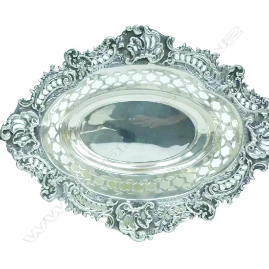 A Victorian silver bonbon dish