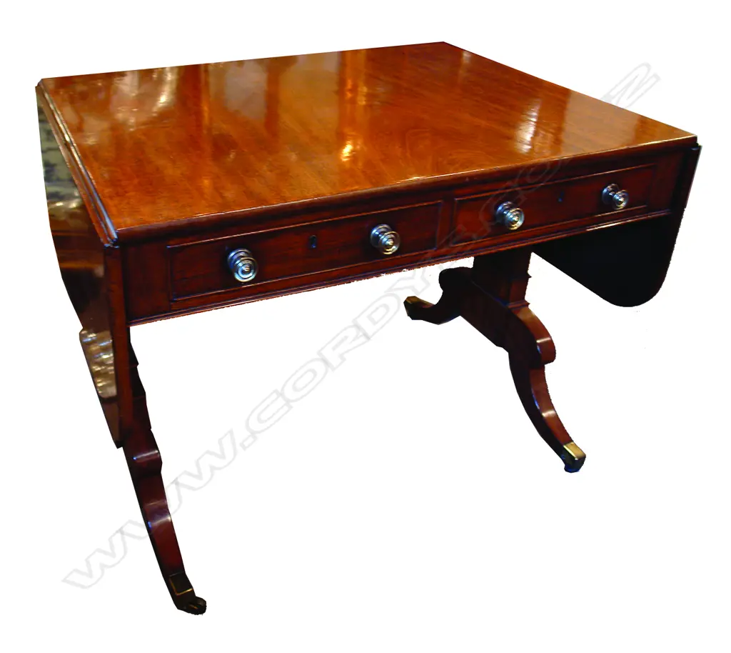 An elegant Geo.III mahogany sofa table Image 1++