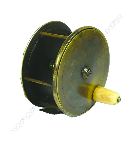 A large 4¼" brass salmon reel Image 1++