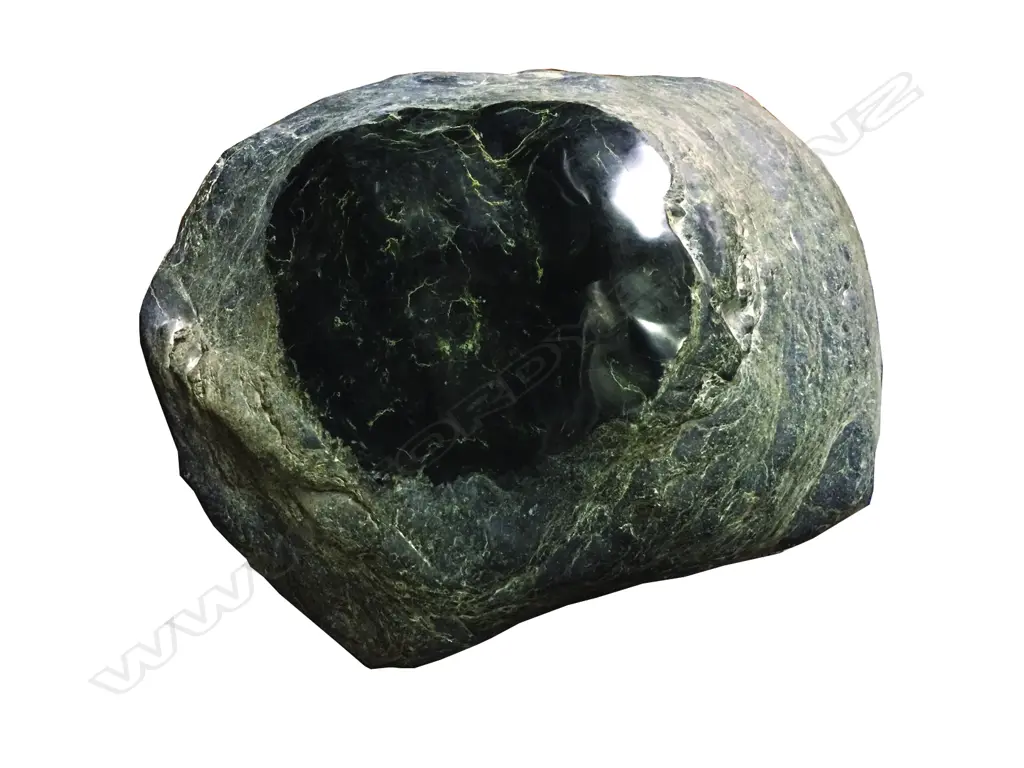 A large NZ pounamu (serpentine) river worn boulder Image 1++