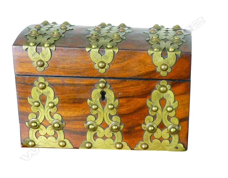 A Victorian walnut brass bound two compartment tea caddy Image 1++