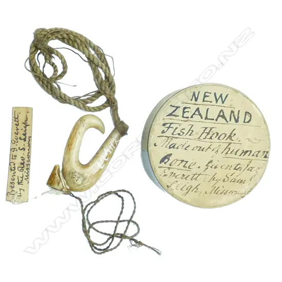 A Maori bone fish-hook repatriated from the UK