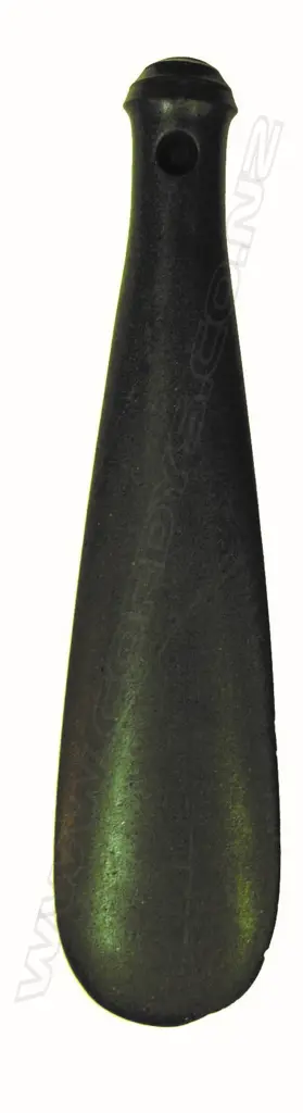 A pre-European Maori stone patu (patu onewa) Image 1++