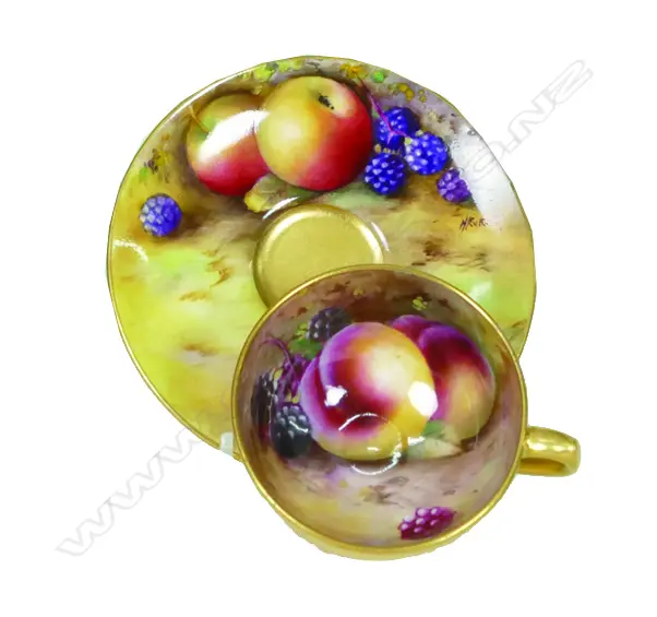 An Edwardian period Royal Worcester small hand painted cabinet cup and saucer Image 1++