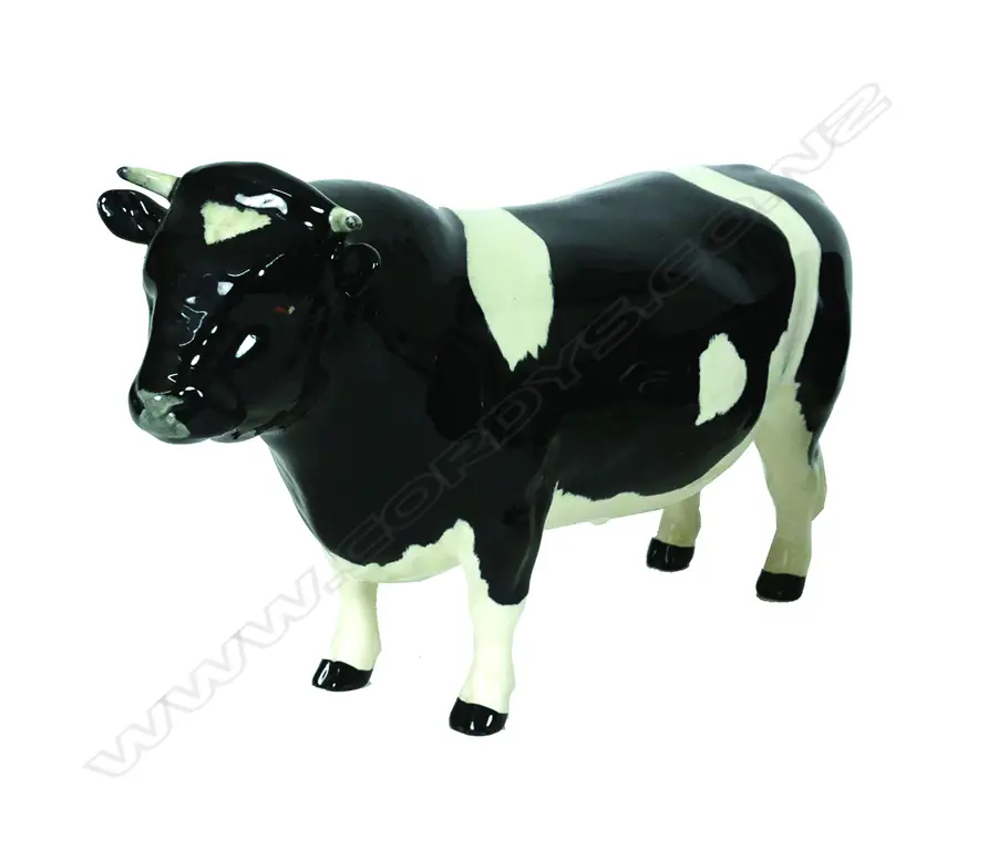 A Beswick model of a Friesian bull CH. Coddington Hilt Bar Image 1++