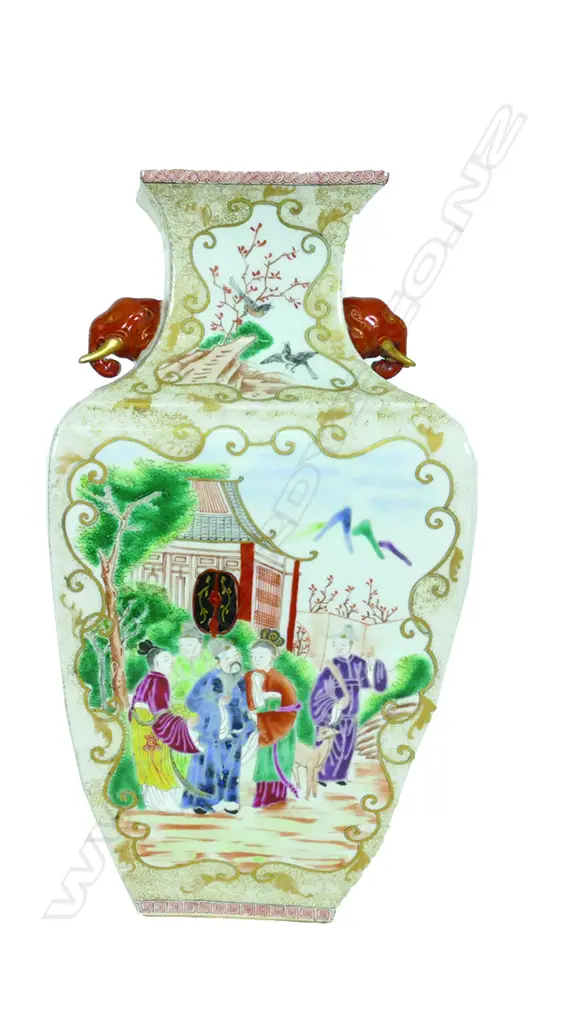 A Chinese porcelain vase of tapering square section Image 1++