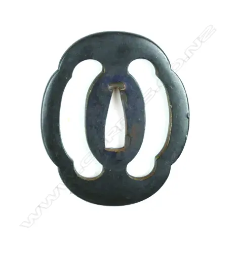 A fine Japanese Edo period bronze tanto tsuba Image 1++