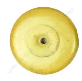 An old manjū-form netsuke Image 1++