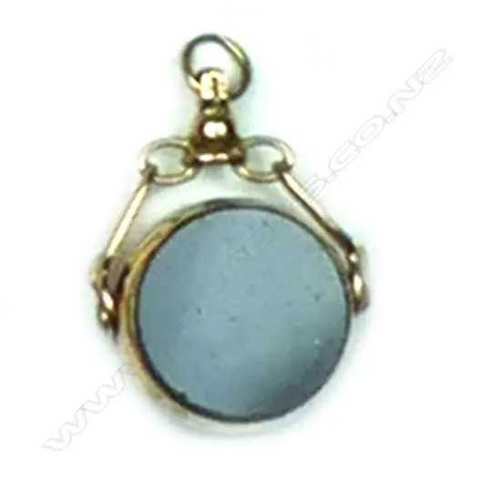 A Victorian 9ct. rose gold