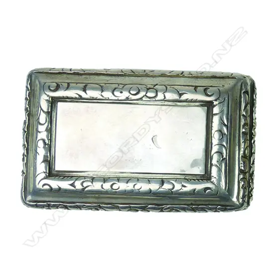 A George IV silver heavy snuff box