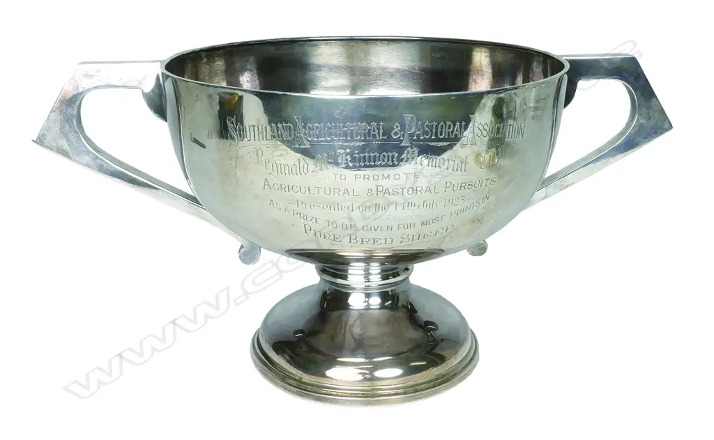 A 1920s large silver A & P rose bowl trophy cup Image 1++