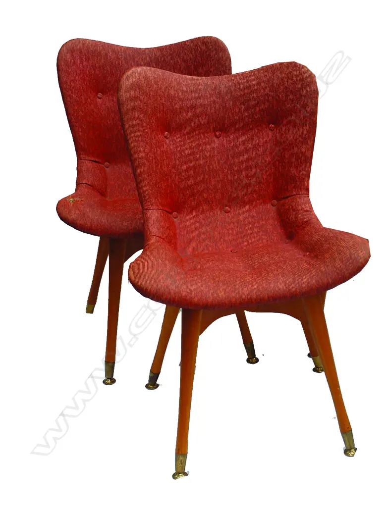 A pair of vintage Grant Featherston curved back chairs Image 1++