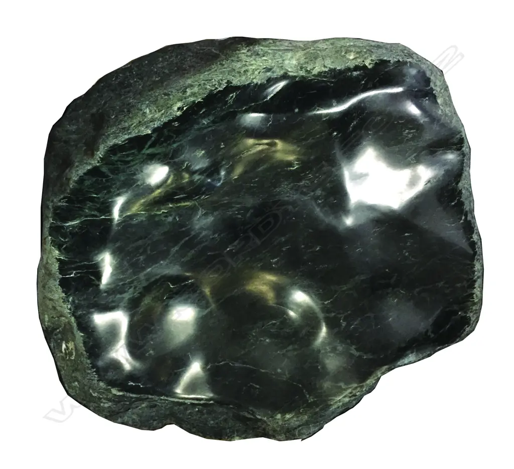 A large N.Z. pounamu river boulder Image 1++