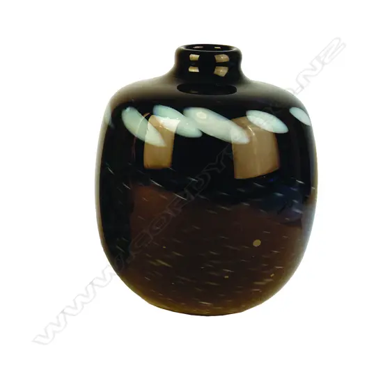A N.Z. art glass vase