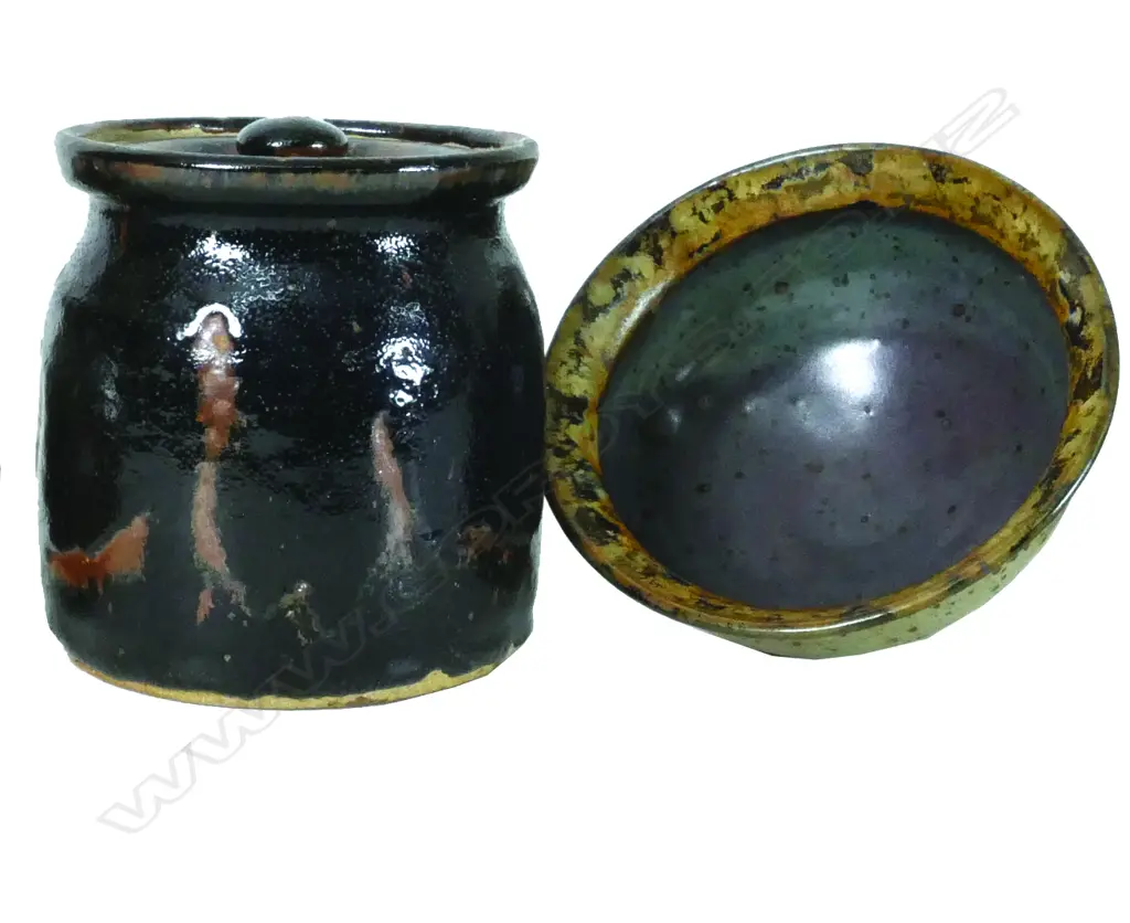 Two Barry Brickell pottery items Image 1++