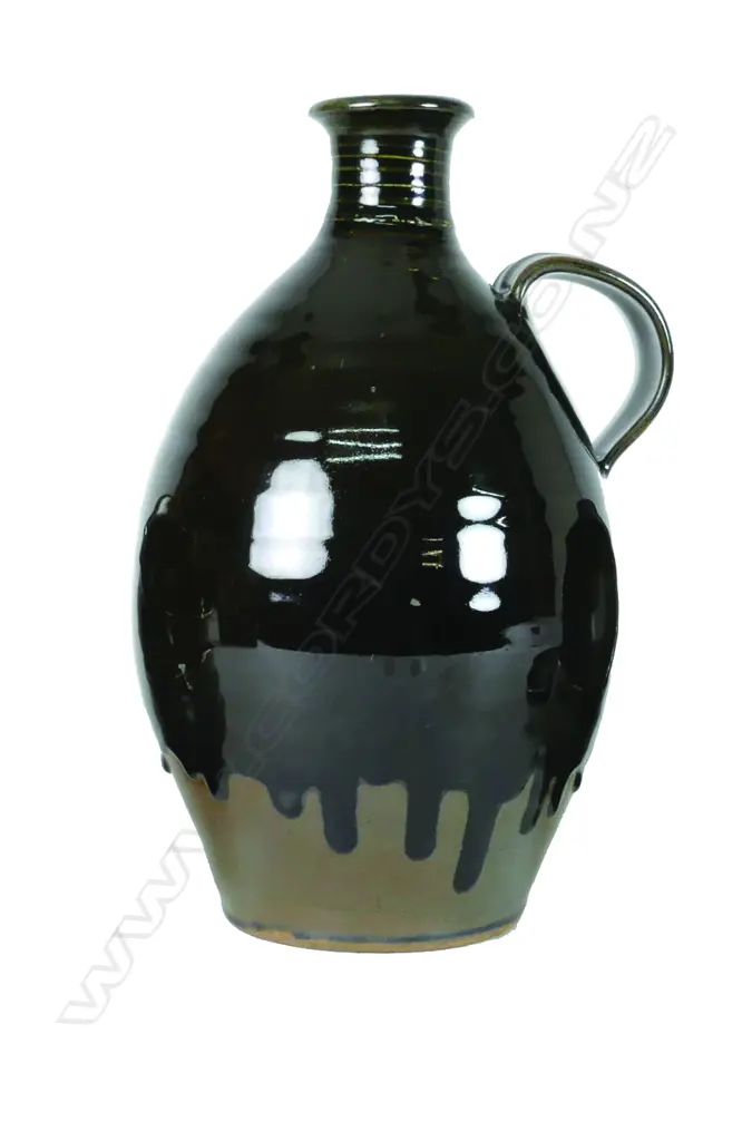 Peter Stichbury large flagon Image 1++