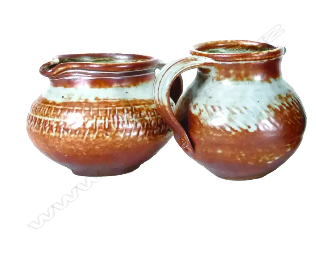 Two Len Castle shino glazed jugs Image 1++