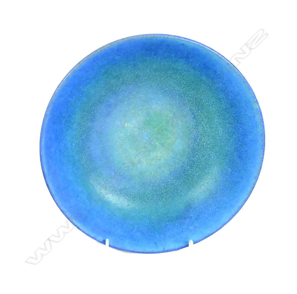 A Len Castle footed stoneware bowl Image 1++