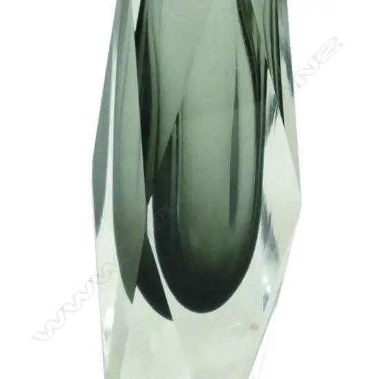 A Murano glass facet walled vase