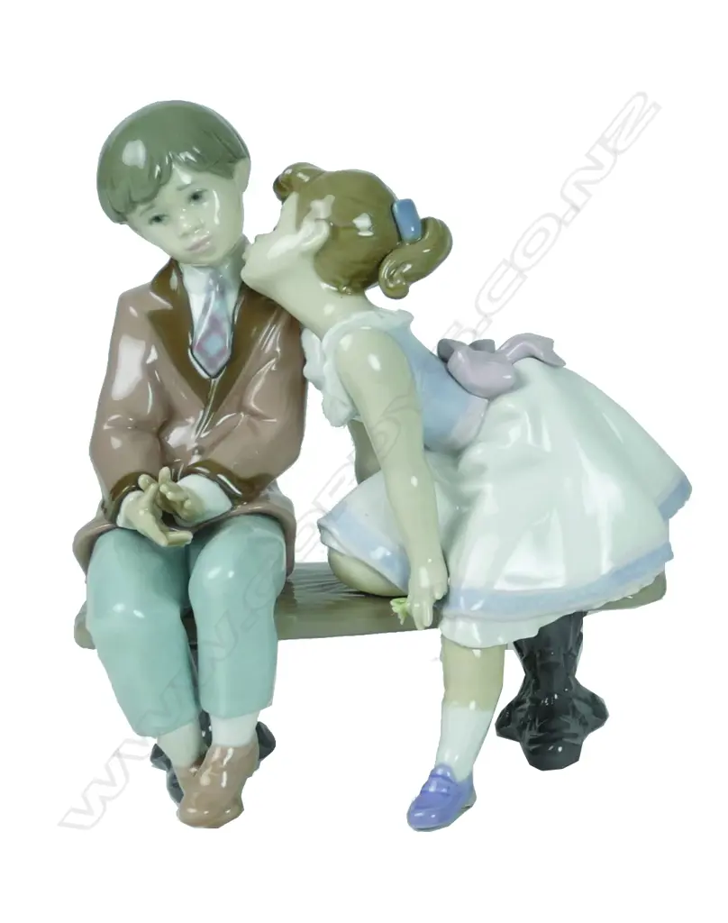 A Lladro figure group Image 1++