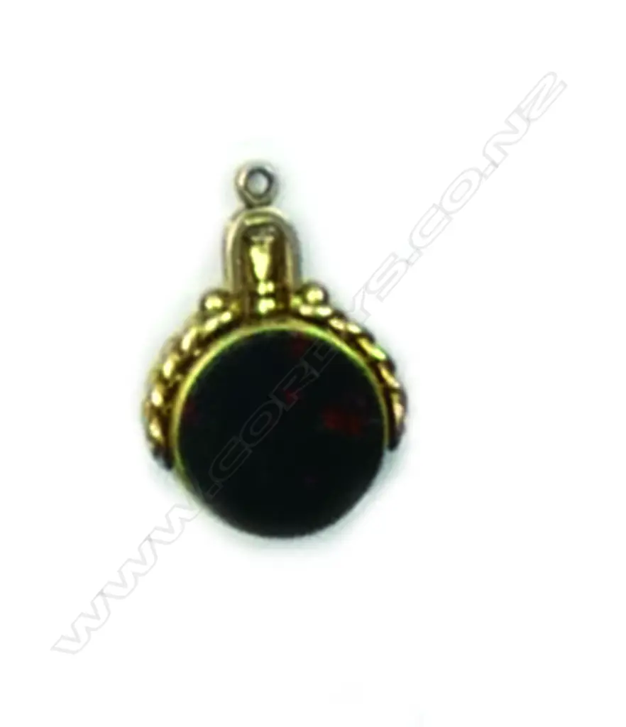 A 9ct. gold spinner seal fob Image 1++