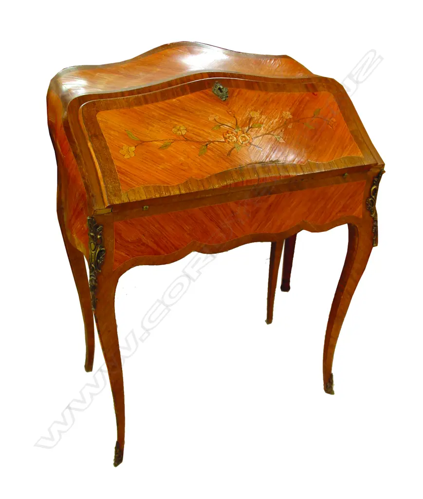 A 19thC lady's kingwood writing bureau Image 1++