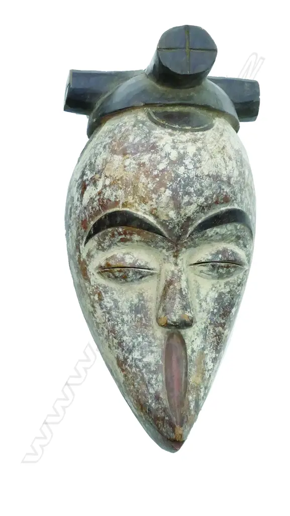 A Nigerian Idoma carved wood tribal mask Image 1++