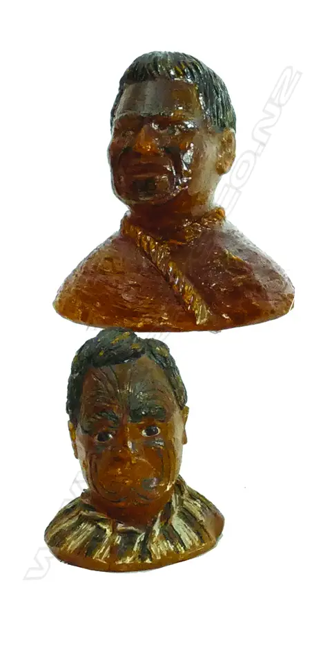 Two Colonial kauri gum carved heads Image 1++
