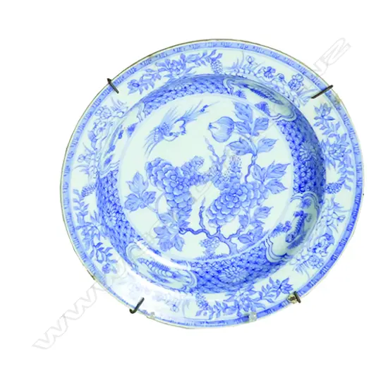 A Chinese porcelain blue and white shallow dish