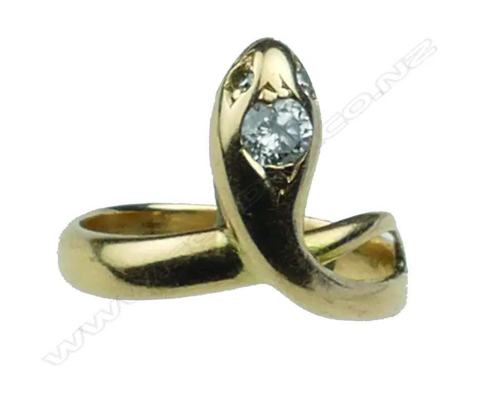 An antique 15ct. yellow gold and diamond snake ring Image 1++
