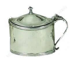 A George III silver mustard pot Image 1++