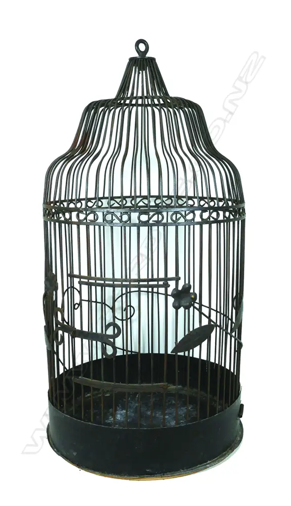 A large iron dome top parrot cage Image 1++