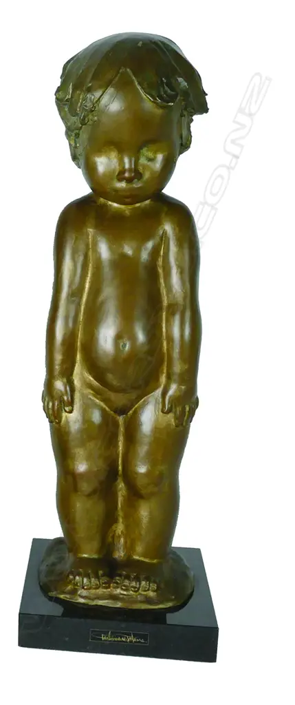 A bronze statue by Toshimasa Tatano (Japan 20thC) of a child with tousled hair Image 1++
