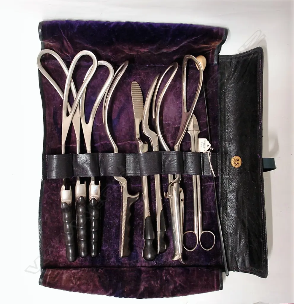 A 19thC rare and complete set of S. Mawson & Thompson of London obstetric instruments in velvet lined leather bag Image 1++