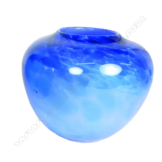 A Garry Nash studio glass vase