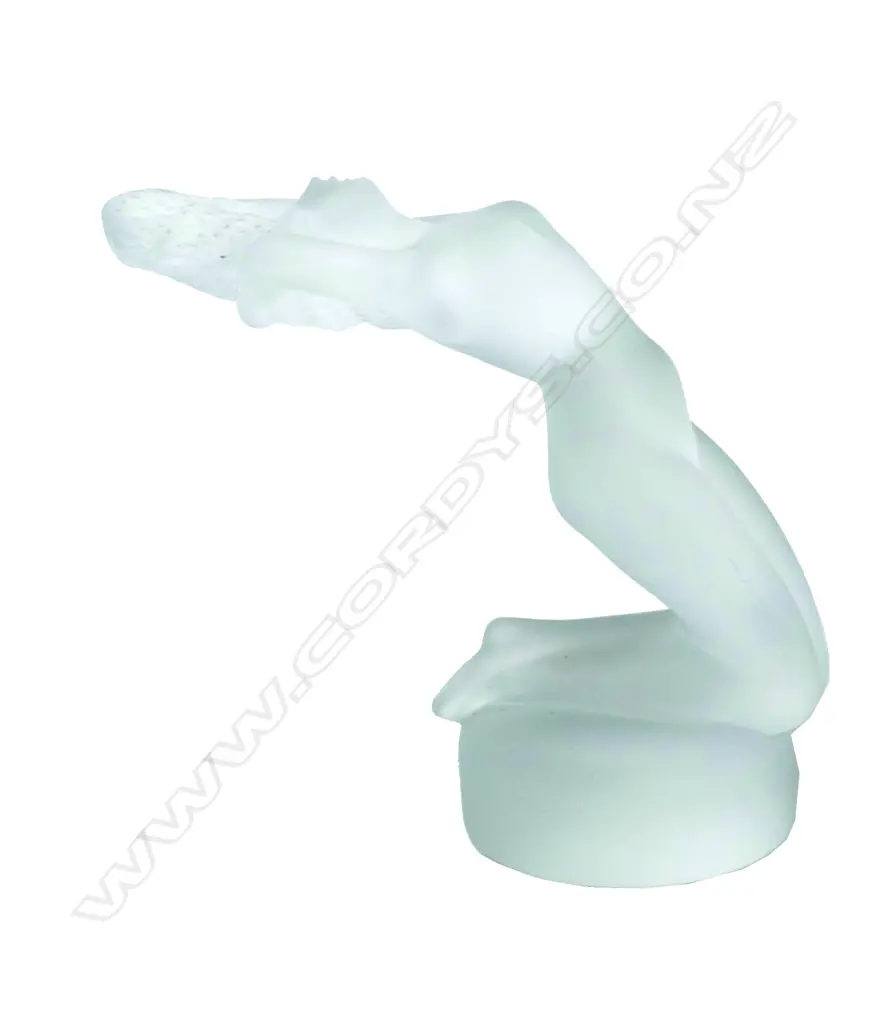 A modern Lalique frosted glass car mascot Image 1++