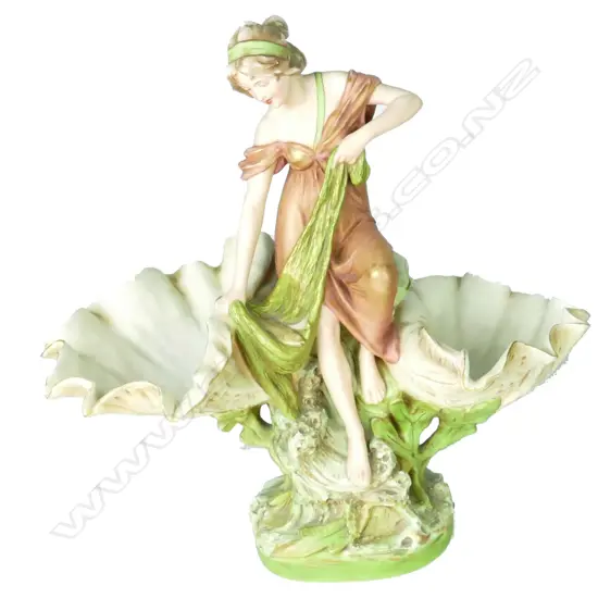 An early 1900s Royal Dux table centrepiece