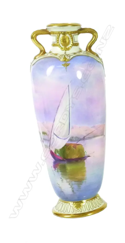 An early 20thC Royal Doulton hand painted vase by H. Allen Image 1++