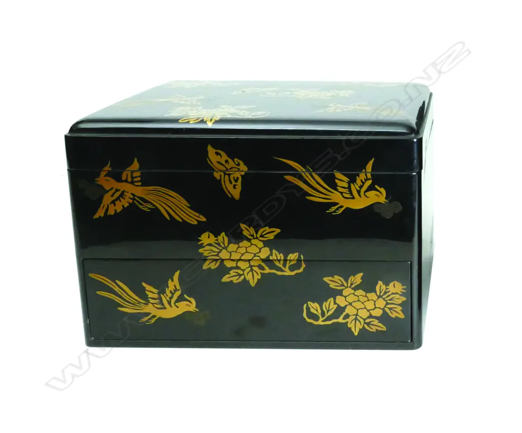 A Japanese Meiji period lacquered and gilded cedar document box Image 1++