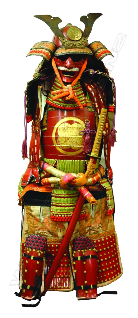 An impressive old Japanese suit of samurai armour Image 1++