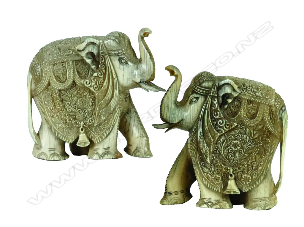 A pair of Indian ivory elephants Image 1++