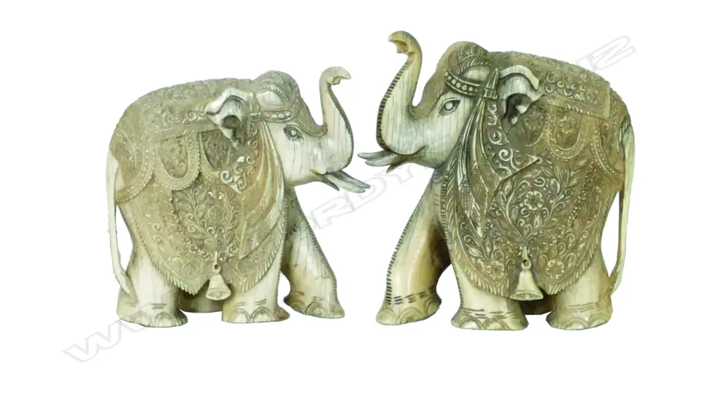 A pair of Indian ivory elephants Image 1++