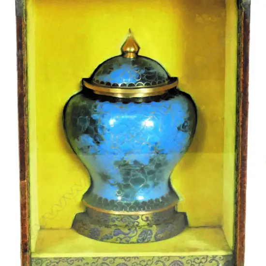 A cloisonné lidded urn vase