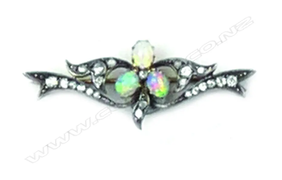 A c.1900 silver gilt opal and diamond brooch Image 1++
