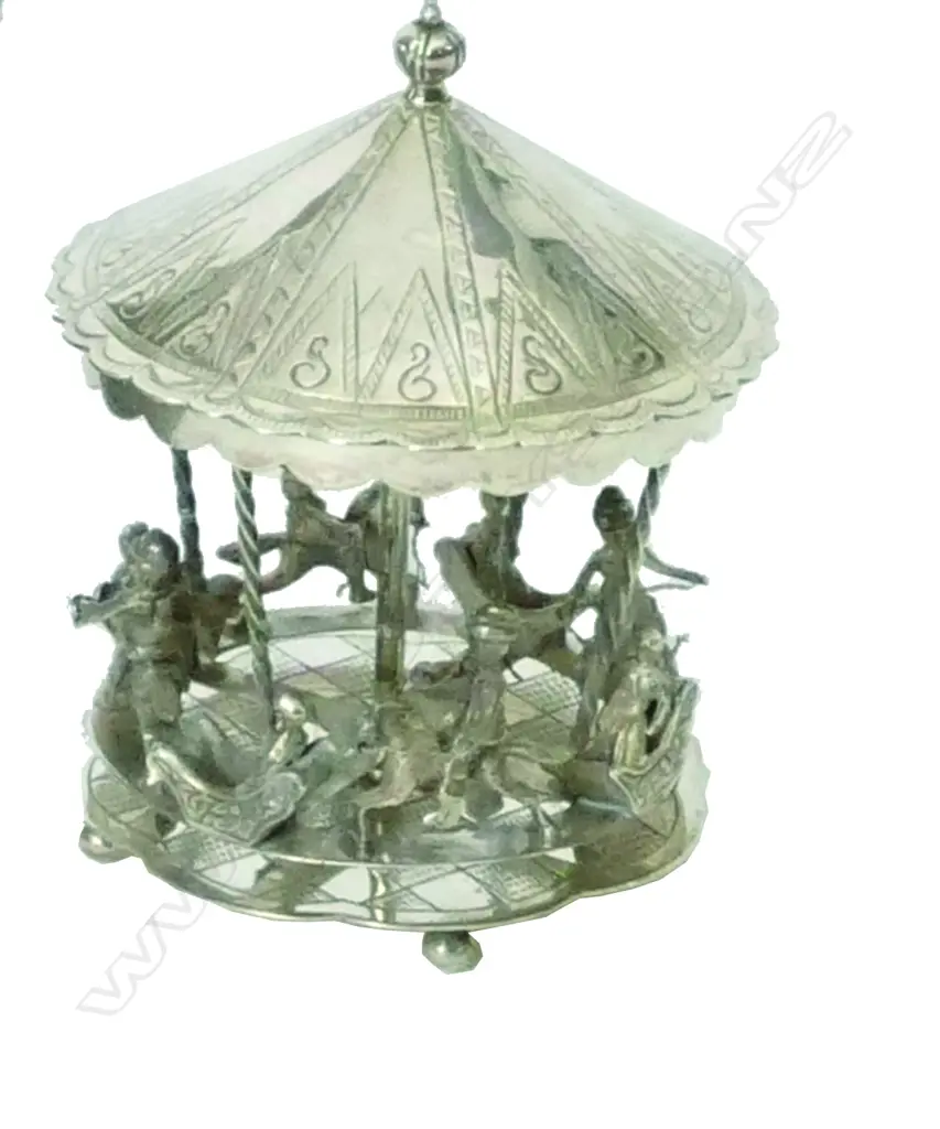 An early 20thC Dutch .835 silver novelty miniature carousel Image 1++