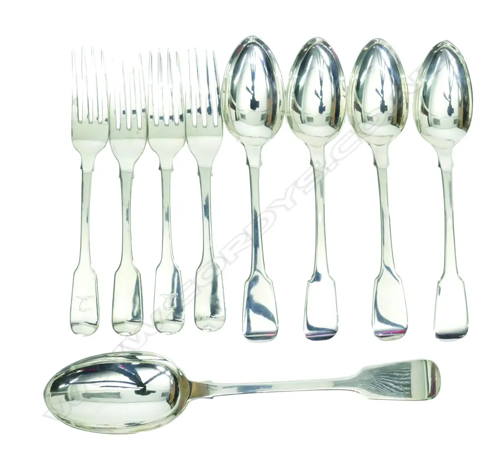 Nine provincial York silver cutlery pieces Image 1++