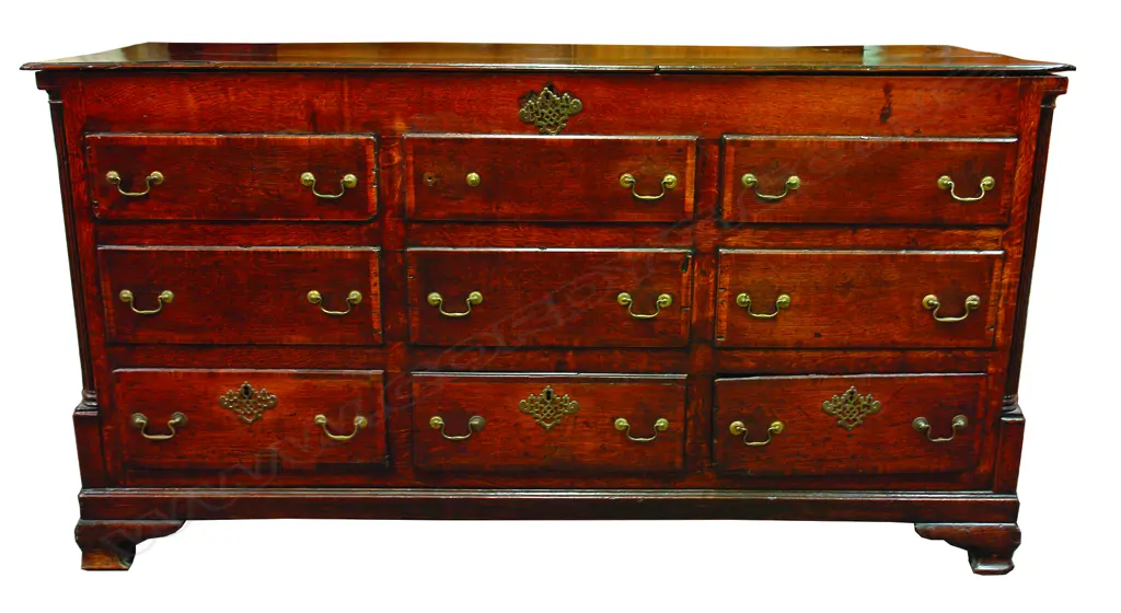 A good George III oak mahogany crossbanded mule chest Image 1++